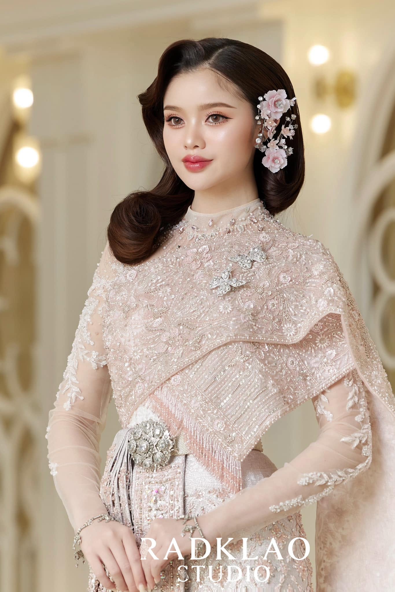 ชุดรหัส T-002 มุมที่ 1
